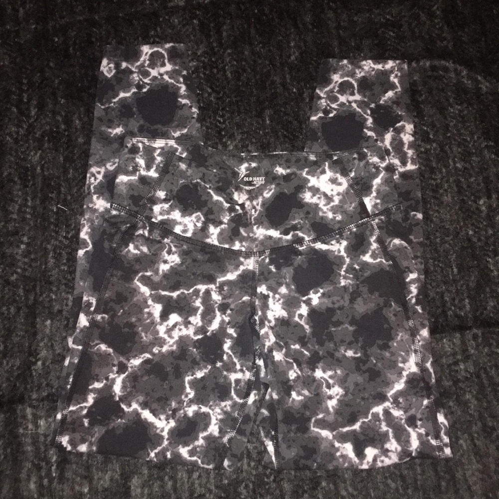 Active leggings